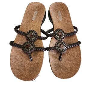 Kenneth Cole Glambitious Beaded Thong Sandal size 9